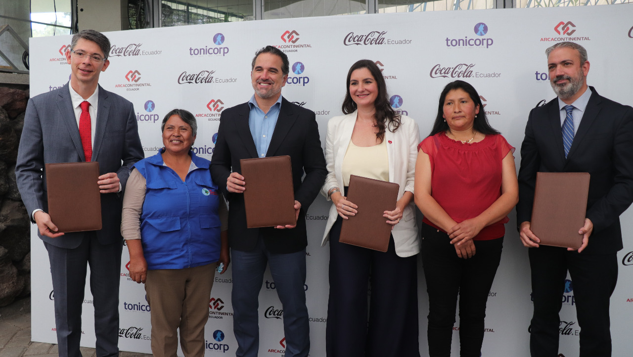 Arca Continental, Coca-Cola y Tonicorp se suman a la Transición Ecológica
